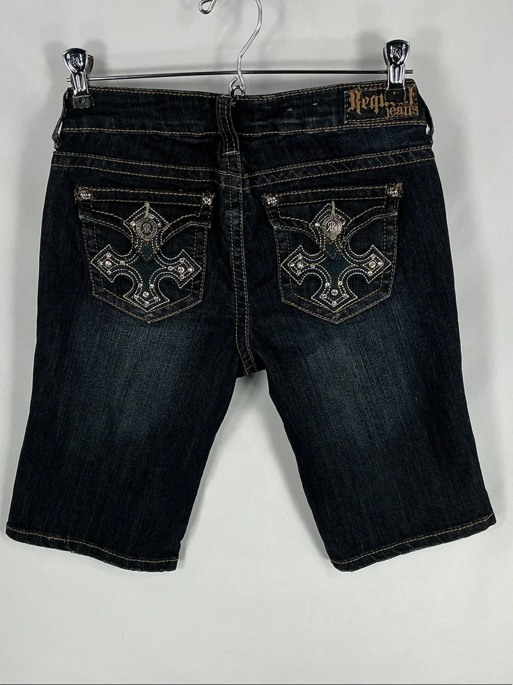 Request Jeans Cross Rhinestone Bermuda Shorts Low Rise Size 5 27